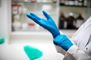 New Study Highlights Lab Gloves May Overestimate Microplastic Counts